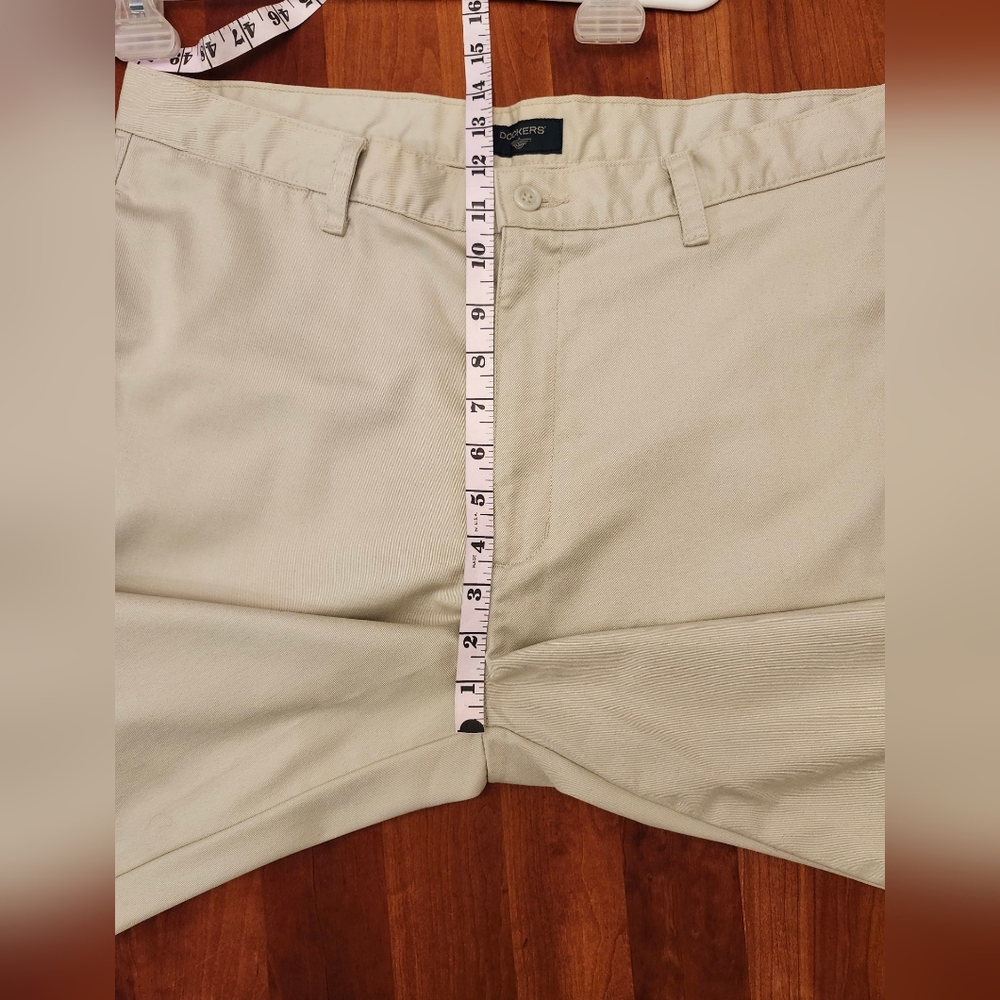 Men's Dockers dress pants - Picture 10 of 11
